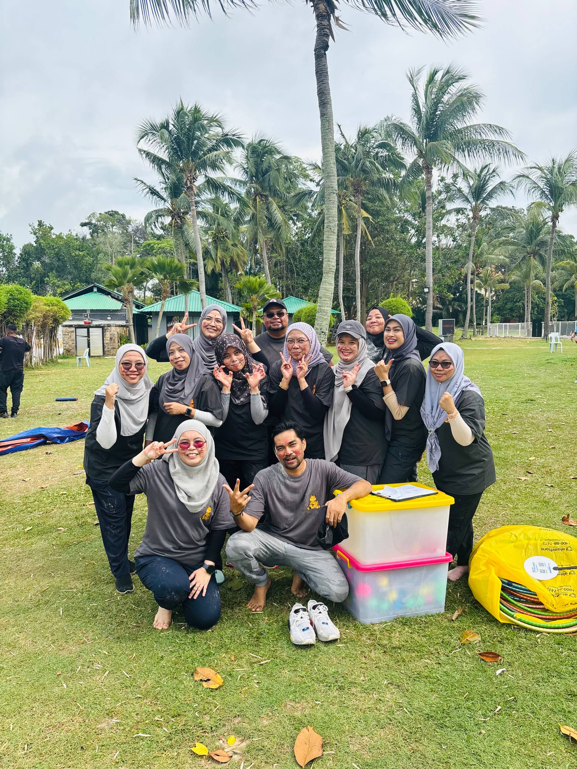 photo_6093885151201921844_w